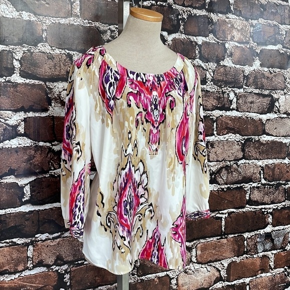 Chico’s Blouse Top Paisely Pink Cream Chico’s Size 12 Large - Picture 7 of 15